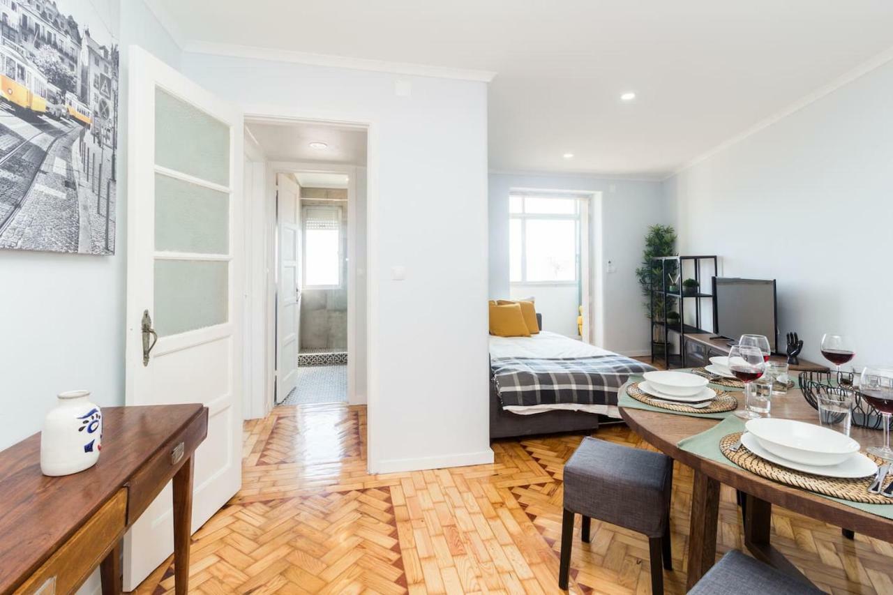 Ola Lisbon - Lapa With Panoramic View II Apartment Exterior photo